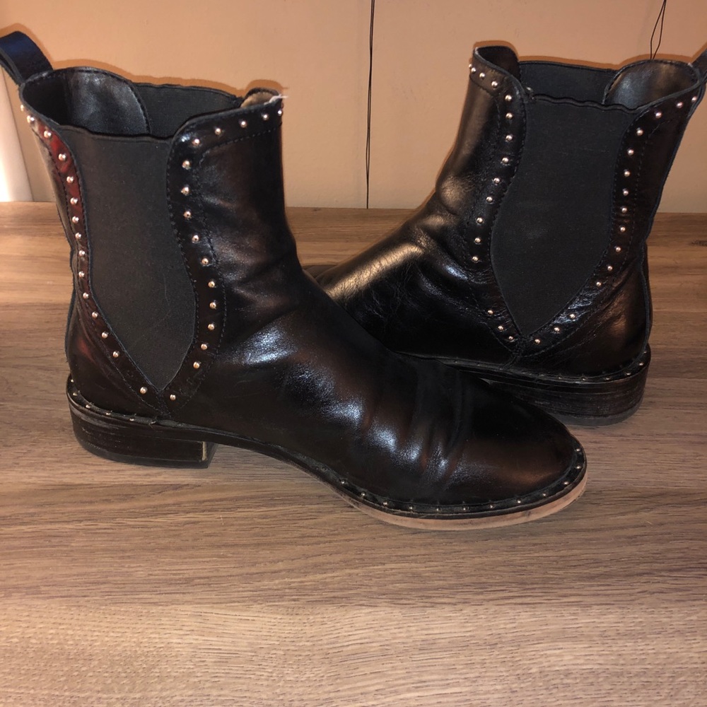 Rebecca Minkoff Chelsea boots